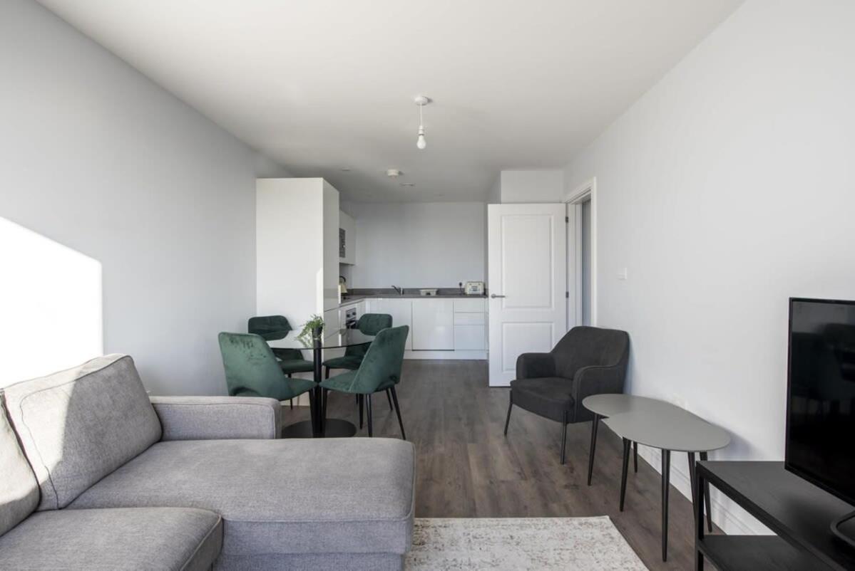 Superb 2 Bedroom Aparttment In Central Бирмингем Экстерьер фото